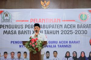 Bupati Aceh Barat Hadiri Pelantikan Pengurus PGRI